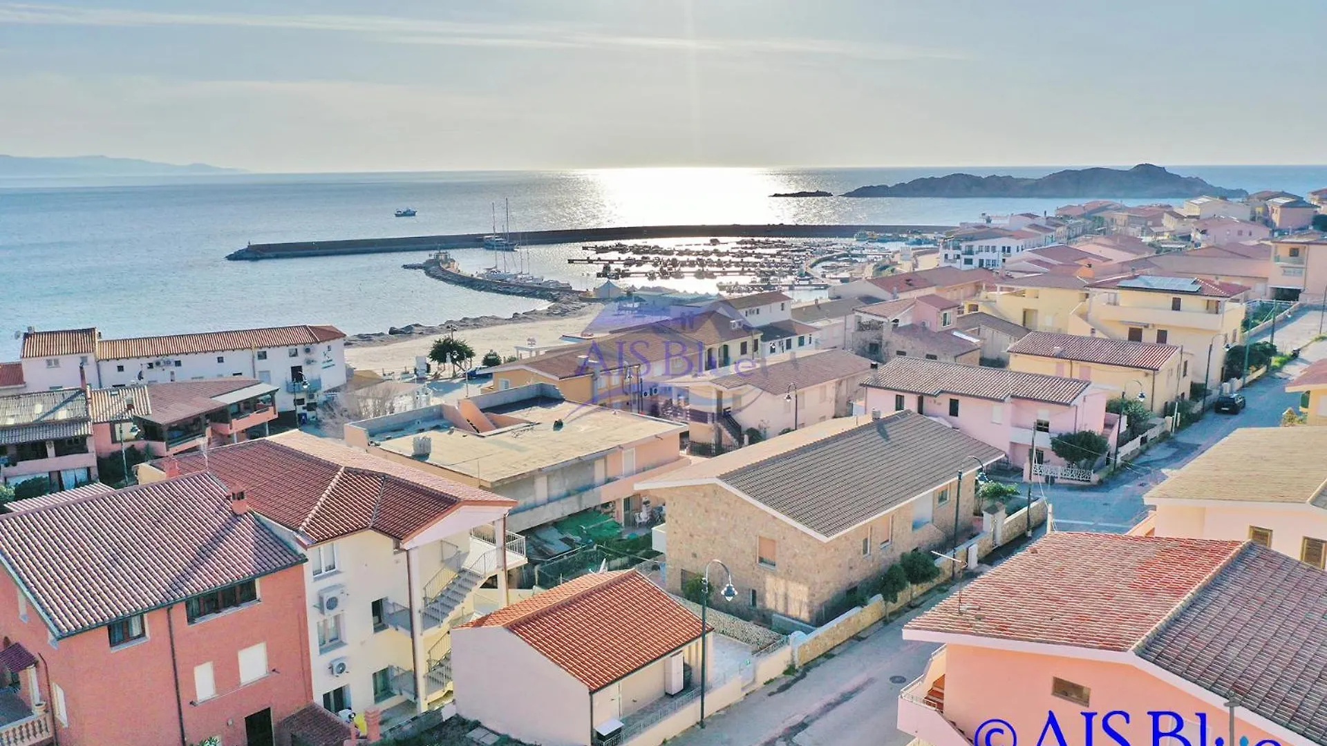 Q22 La Gardenia - 120 Mt Dalla Spiaggia Isola Rossa  0*, Isola Rossa (Sassari)