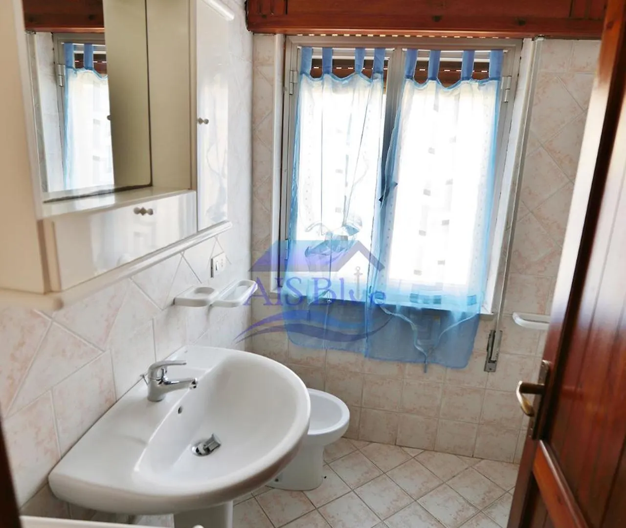 Q22 La Gardenia - 120 Mt Dalla Spiaggia Isola Rossa  0*, Isola Rossa (Sassari) Ιταλία