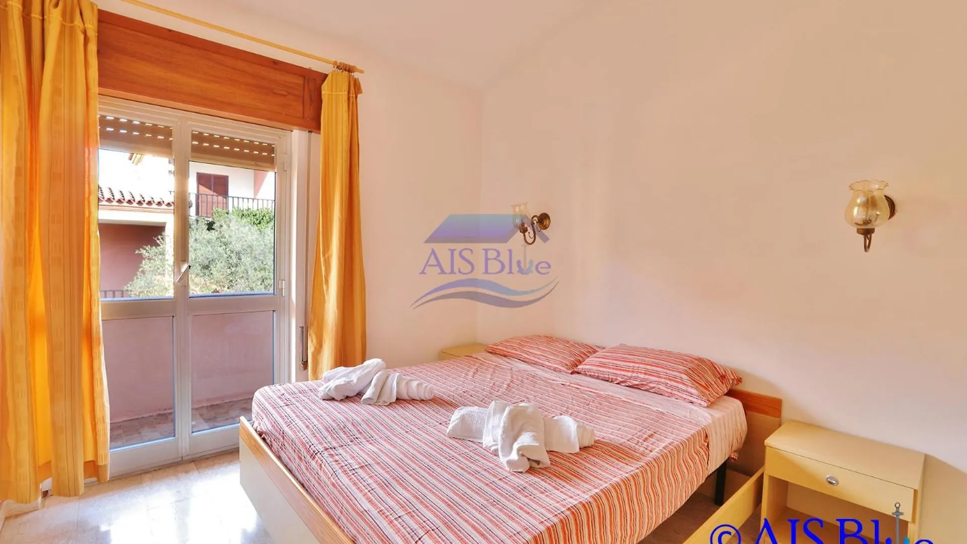 Daire Q22 La Gardenia - 120 Mt Dalla Spiaggia Isola Rossa  İtalya